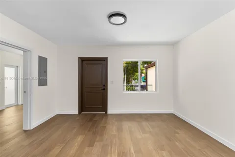 266 NW 42nd St, Miami FL 33127