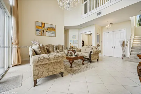 4954 SW 186th Way, Miramar FL 33029