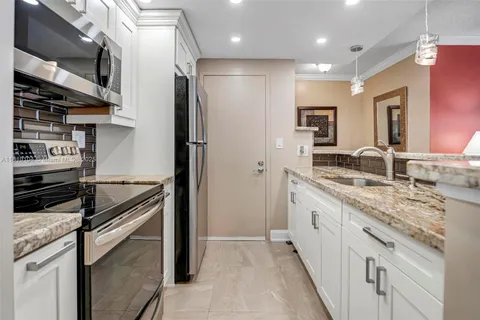 720 Bayshore Dr # 804, Fort Lauderdale FL 33304
