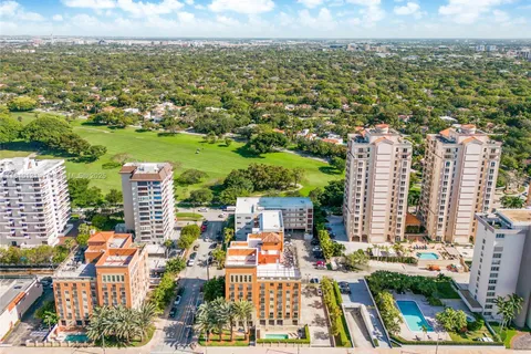 671 Biltmore Way PH, Coral Gables FL 33134