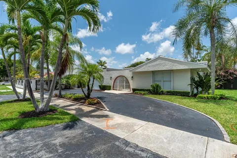 9717 SW 93rd Ter, Miami FL 33176