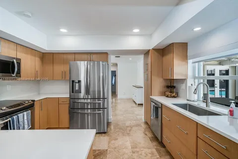 9717 SW 93rd Ter, Miami FL 33176