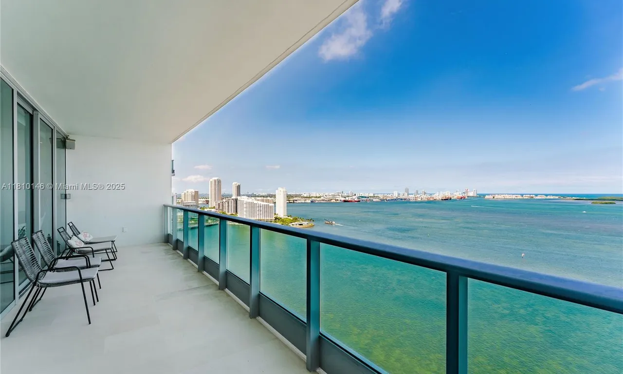 1331 Brickell Bay Dr # 2805, Miami FL 33131