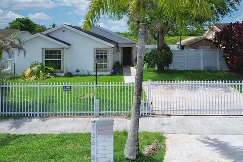 12618 SW 211th Ter, Miami FL 33177