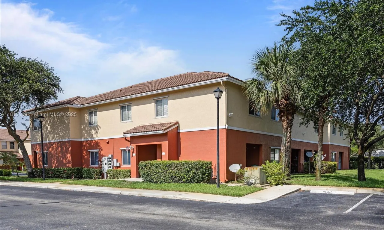 3340 Palomino Dr # 2, Davie FL 33024