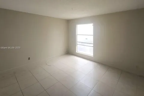 1500 N Congress Ave # B53, West Palm Beach FL 33401