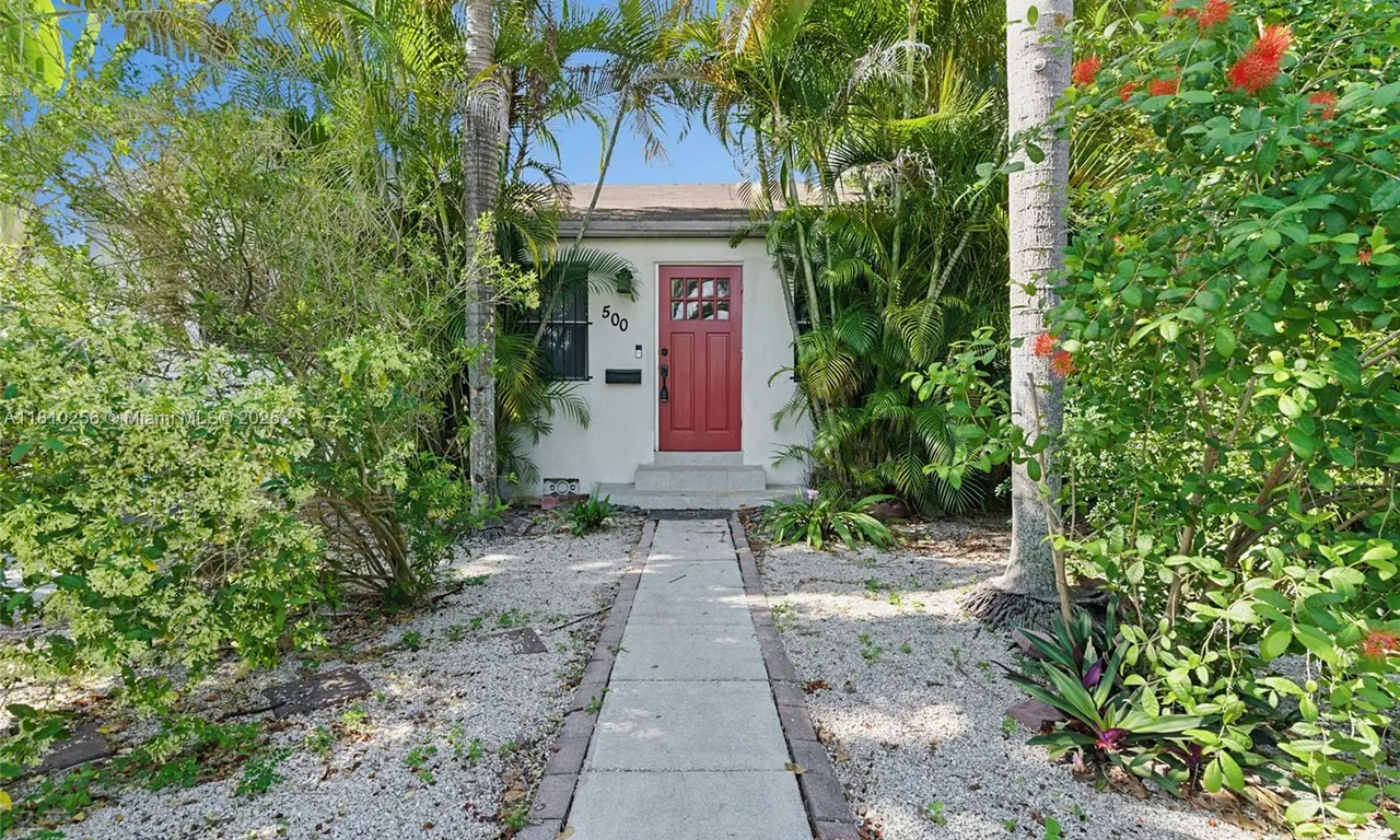 500 NW 47th St # 1, Miami FL 33127