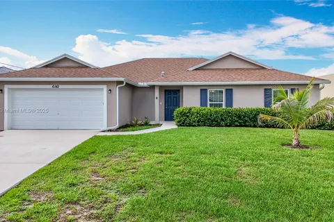 6142 NW Hopkins Ave, Port St. Lucie FL 34986