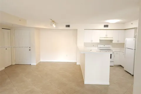 2011 Renaissance Blvd # 205, Miramar FL 33025