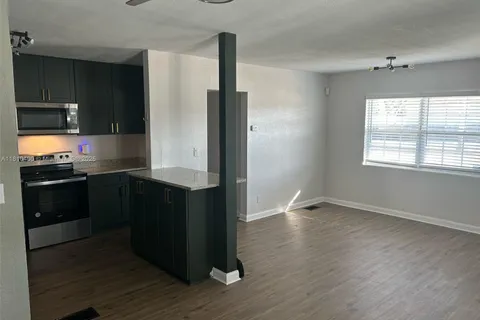 3609 Cleveland Heights Blvd, Lakeland FL 33803