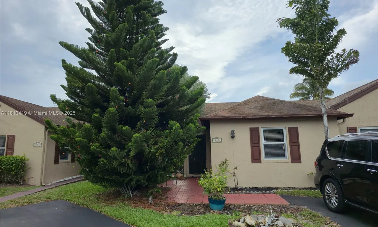 22374 SW 57th Cir, Boca Raton FL 33428