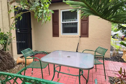 22374 SW 57th Cir, Boca Raton FL 33428