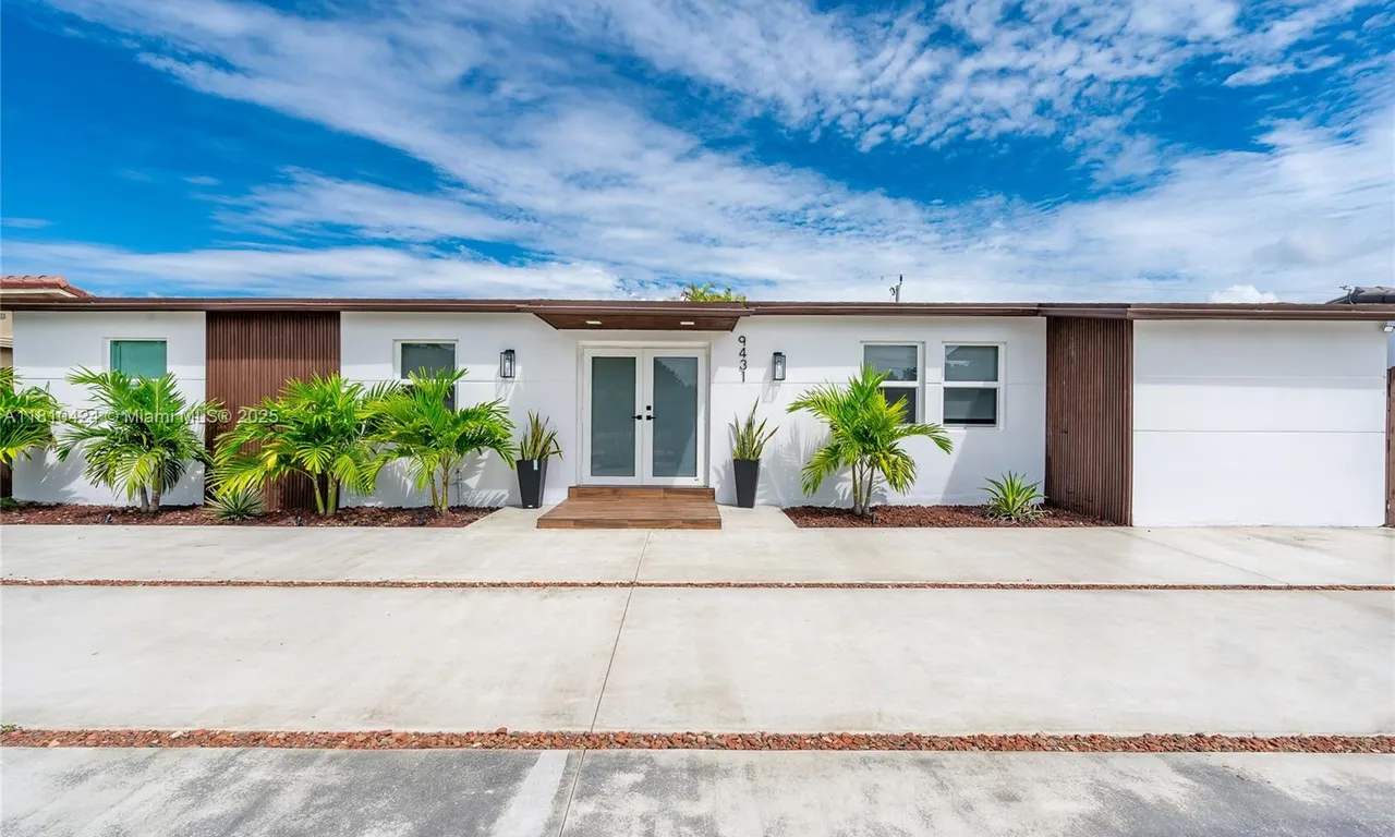 9431 SW 62nd St, Miami FL 33173