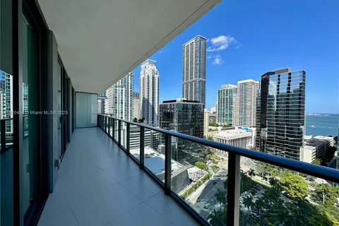 1300 S Miami # 1802, Miami FL 33130