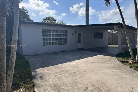 2850 N 62nd Ave # 2850, Hollywood FL 33024