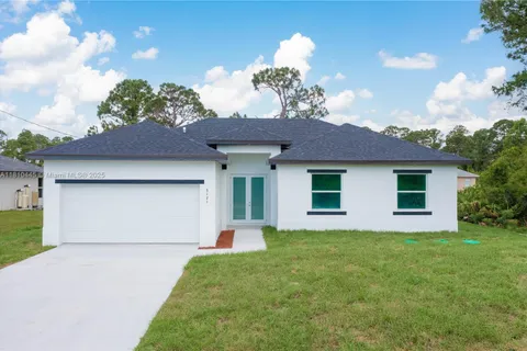 3121 71st St W, Lehigh Acres FL 33971