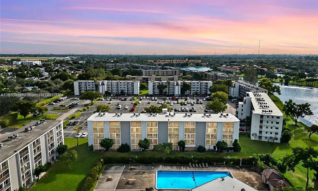 8610 N Sherman Cir # 507, Miramar FL 33025