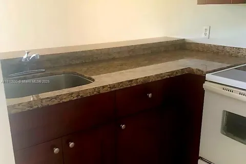 4555 NW 99th Ave # 102, Doral FL 33178