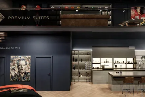 874 S Congress Ave, Palm Springs FL 33406