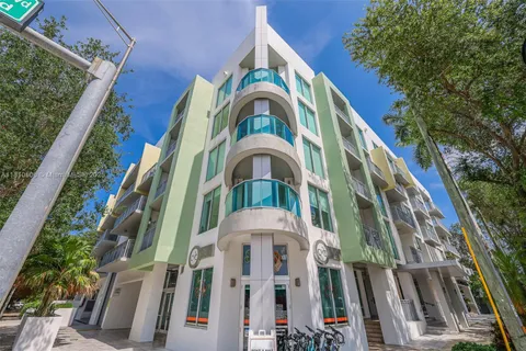 3001 SW 27 Ave # 201, Miami FL 33133