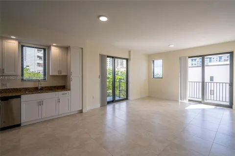 1091 Galiano St # 506, Coral Gables FL 33134