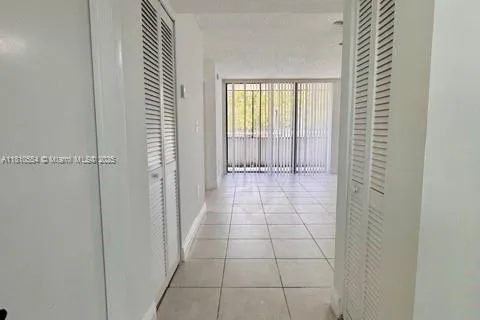 8255 SW 152nd Ave # 215, Miami FL 33193