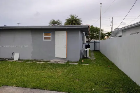 1090 W 60th St # 1, Hialeah FL 33012