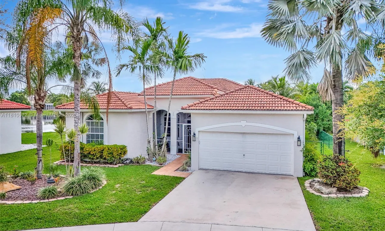 2775 Dunwoodie Pl, Homestead FL 33035