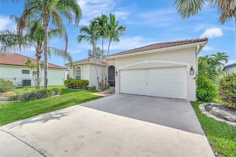 2775 Dunwoodie Pl, Homestead FL 33035
