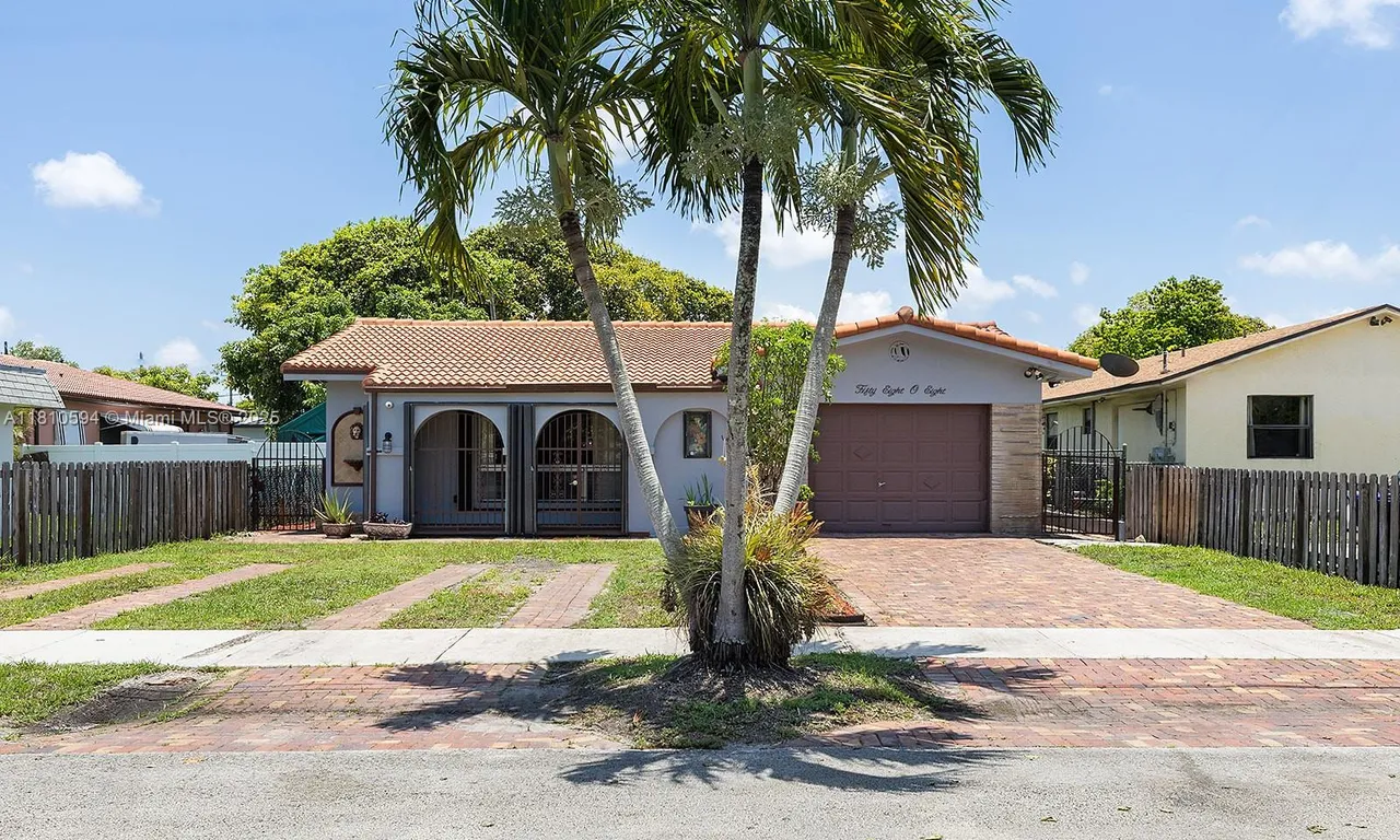 5808 Polk St, Hollywood FL 33021