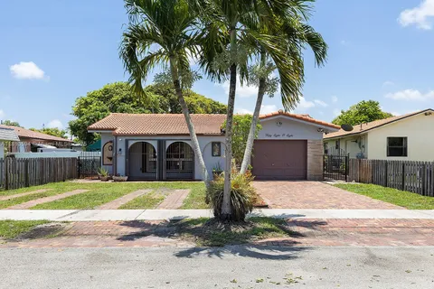 5808 Polk St, Hollywood FL 33021