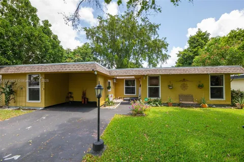 7201 NW 67th St, Tamarac FL 33321