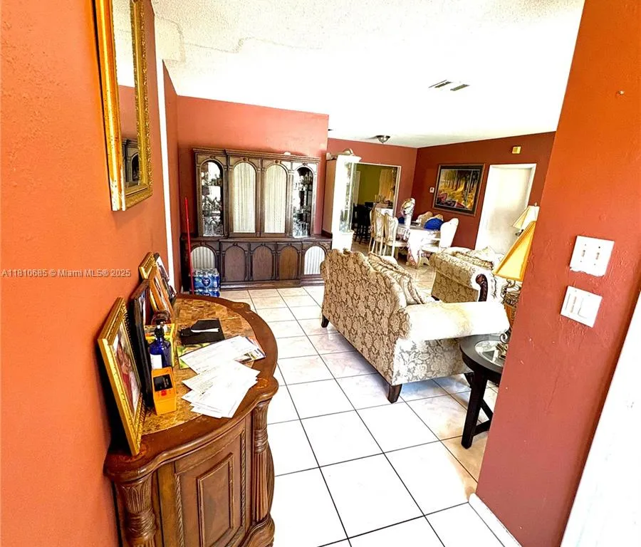 4781 NW 19th Ct, Lauderhill FL 33313