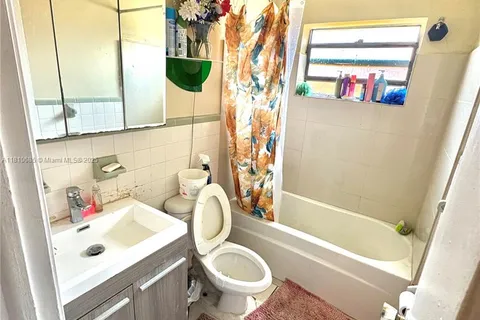 4781 NW 19th Ct, Lauderhill FL 33313