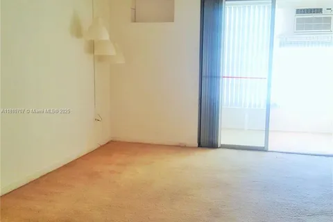 19080 NE 3rd Ct # 318, Miami FL 33179