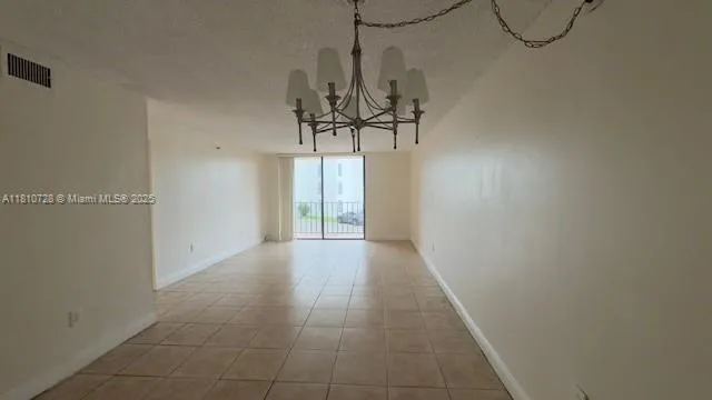 9686 Fontainebleau Blvd # 208, Miami FL 33172