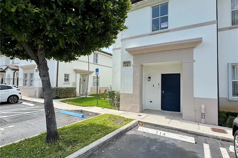 8111 W 36th Ave # 1, Hialeah FL 33018