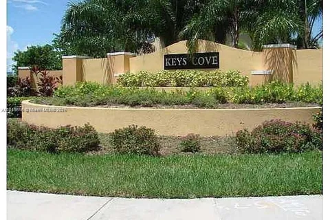 2903 SE 17th Ave # 205, Homestead FL 33035