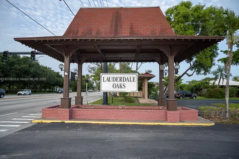 2861 NW 47th Ter # 201A, Lauderdale Lakes FL 33313