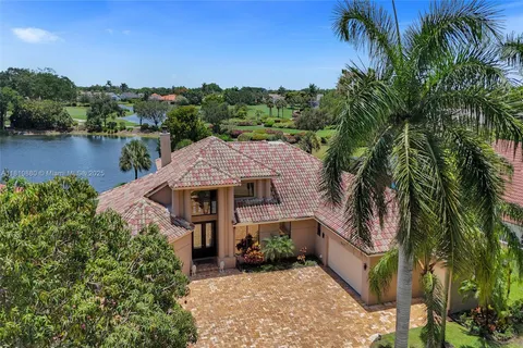 10427 Stonebridge Blvd, Boca Raton FL 33498