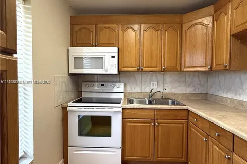 6001 NW 61st # 206, Tamarac FL 33319