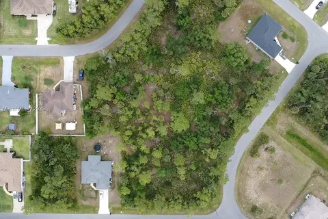 8 Lummus St, North Port FL 34286