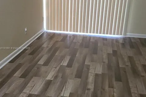 8540 N Sherman Cir # 204, Miramar FL 33025