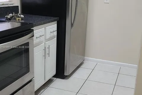 8540 N Sherman Cir # 204, Miramar FL 33025
