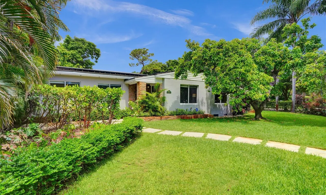 5620 Alhambra Cir, Coral Gables FL 33146