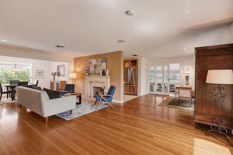 5620 Alhambra Cir, Coral Gables FL 33146