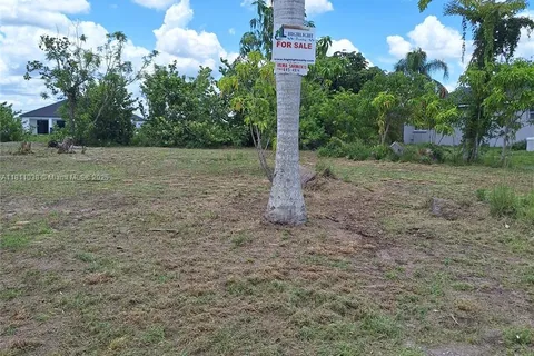 433 NW 5th Ter, Other City - In The State Of Florida FL 33993