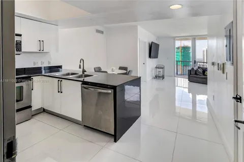 1750 N Bayshore Dr # 5214, Miami FL 33132