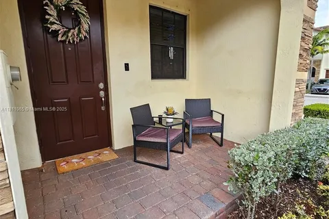121 SE 33rd Ter # 121, Homestead FL 33033