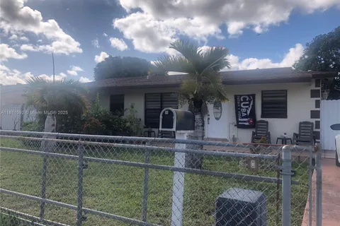5010 NW 190th St, Miami Gardens FL 33055